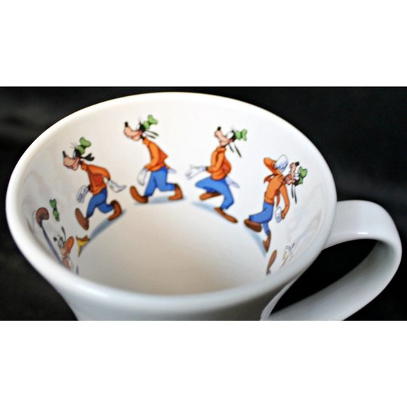 Disney Store White Ceramic 6" Coffee Mug Goofy Slipping On Banana Peel Concave - Picture 7 of 10
